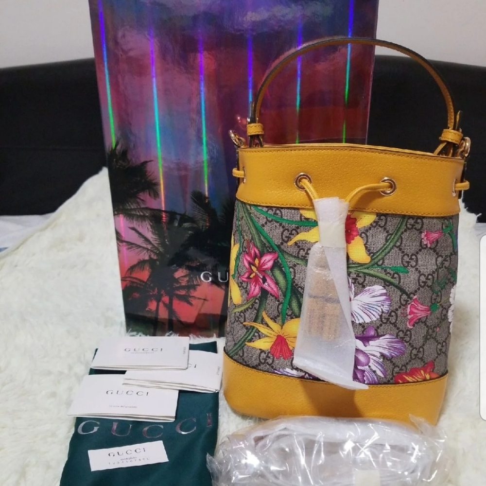 Gucci Ophidia GG Flora small bucket bag